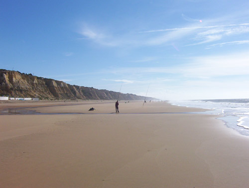 VERANEE EN LAS PLAYAS DE HUELVA  POR POCO DINERO